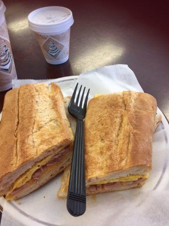 Pipo's Latin Cafe
